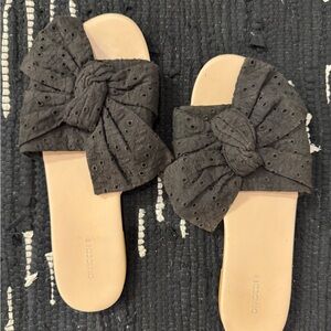 chic Black Women's Slide Sandals